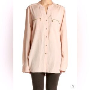 CALVIN KLEIN PEACH BUTTON DOWN BLOUSE, ZIPPERED POCKETS, NWOT Size XL